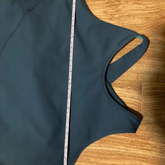 Lululemon blue/teal yoga top - Picture 3 of 3